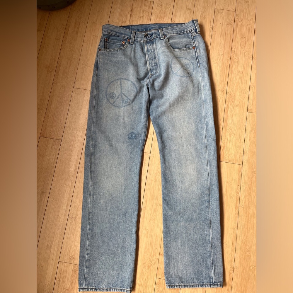 Levi's Light Blue Straight Jeans with Peace Design